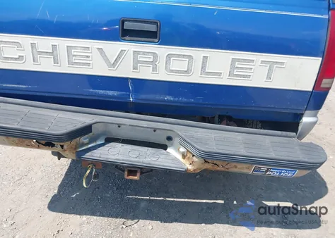 1997 Chevrolet K1500 Fleetside z USA, uszkodzony, nr VIN 2GCEK19M1V1227026